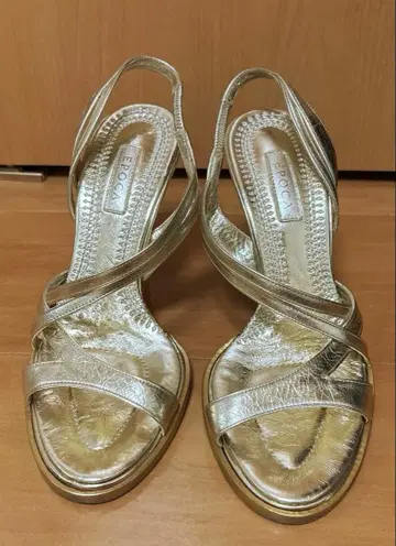 에포카 골드 샌들 36 핑힐 천연 가죽 made in japan