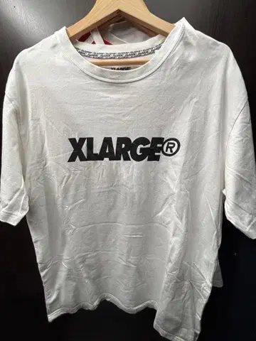 XLARGE T셔츠 화이트 XL 로고 반팔