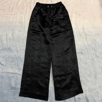 CINOH 치노 아세테이트 이지 와이드 팬츠 블랙