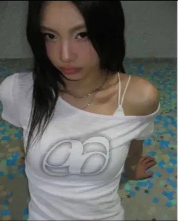 ason [ as'on ] 25ss KIKI SLIM TEE 아존