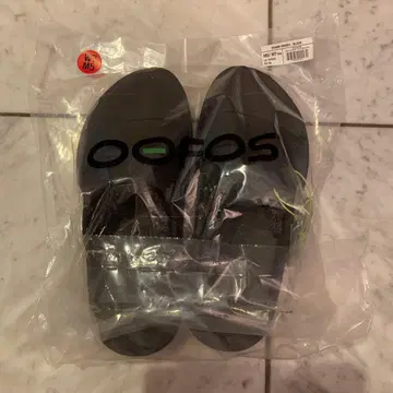 oofos 리커버리 샌들 24cm