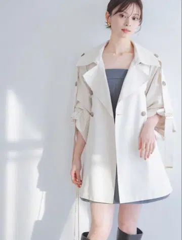 미들 트렌치코트