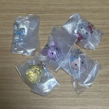 컴프 산리오 캐릭터즈 크리스탈 메지루시 액세서리 전 5종