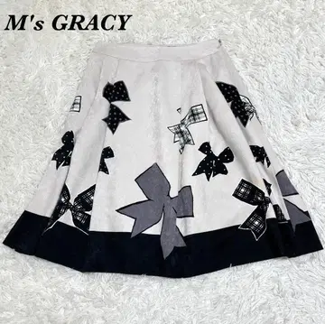 [새상품급] M's GRACY 리본 무늬 무릎 기장 플레어 스커트 38 그레이지