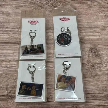 기묘한 이야기 키링 4개 세트