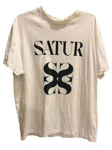 SATUR 로고 프린트 T셔츠 화이트