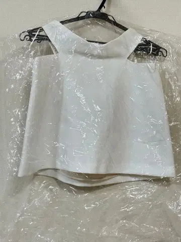 ZARA 미니 스커트 컷 아웃