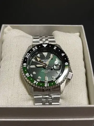 SEIKO 5 스포츠 GMT SBSC019 자동 와인딩 미사용 새상품
