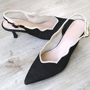 컨디션 최상 RANDA 백 스트랩 펌프스 (BLACK) L 사이즈