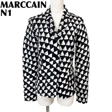 [새상품급] MARC CAIN 스트레치 테일러드 자켓 N1 블랙 화이트 올 패턴