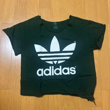 여성용 adidas 올리브 컬러 T셔츠 반팔 S