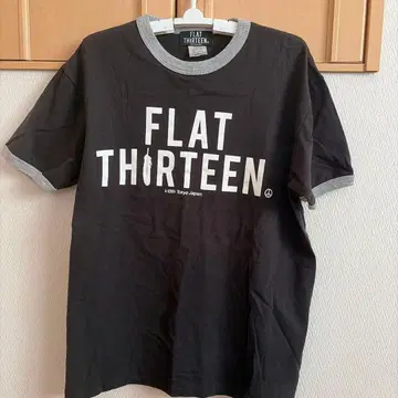 FLAT THIRTEEN T셔츠 XL