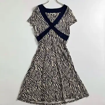 새상품급 로라 애슐리 제브라 패턴 애니멀 원피스 XL 상당