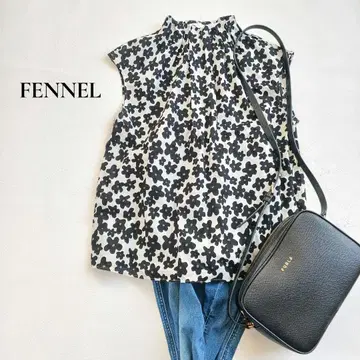 FENNEL 페넬 레트로 플라워 개더 블라우스 꽃무늬 프렌치 슬리브