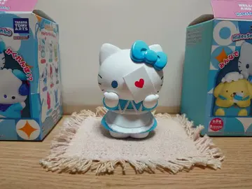 산리오 페리하피 숨바꼭질 피규어 헬로키티