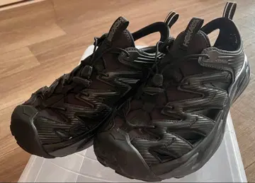 [새상품급] HOKA ONE ONE 스포츠 샌들 블랙 27.5cm