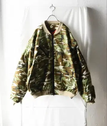 ESSAY CAMO MA-1