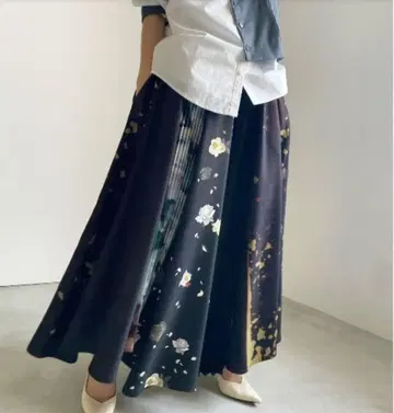 VIVIANE AMERI ARCHIVE SKIRT M 사이즈