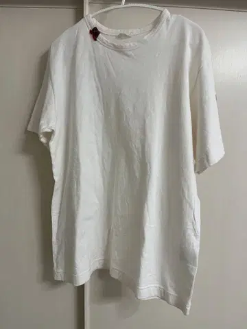 칼 헬무트의 반팔 티셔츠