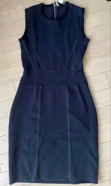 DIANE von FURSTENBERG 슬리브리스 미니 원피스