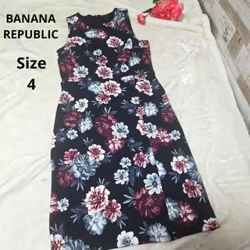[ 오샤레 BANANA REPUBLIC ] 네이비 꽃무늬 원피스 사이즈 4