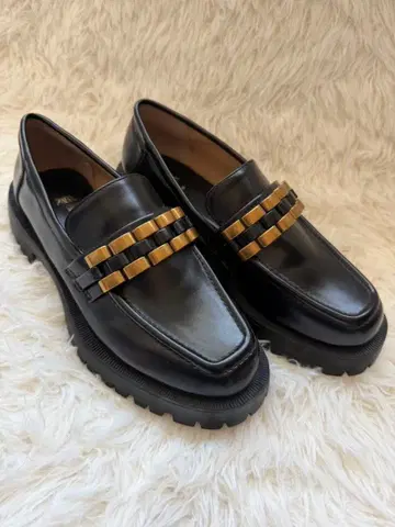 ZARA 자라 통굽 로퍼 36 블랙 골드 체인