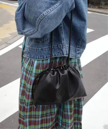 SLOBE IENA 3WAY 스무스 복조리 백 블랙