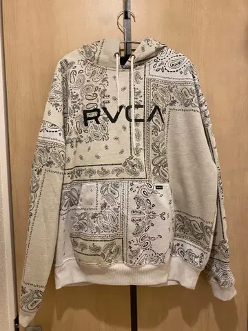 RVCA 페이즐리 무늬 풀오버 후드티 M