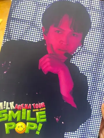 M!LK ARENA TOUR 2025-2026 SMILE POP!