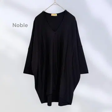 Noble 노블 V넥 니트 얇은 소재 루즈핏 실루엣 9부 소매 심플