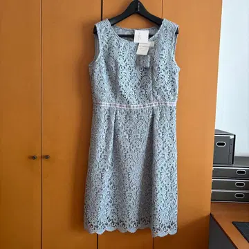 EMMAJAMES 전체 레이스 자수 원피스 13 새상품 택 포함
