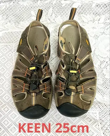 KEEN 뉴포트 H2 샌들 25cm