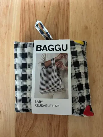 [새상품] 구하기 어려운 레어 BAGGU 깅엄 하트 baby GinghamHearts