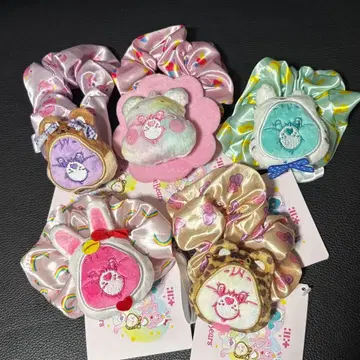 케어베어 Care Bears x ILLIT 마스코트 부착 스크런치 전 5종