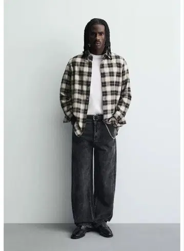ZARA 코듀로이 팬츠 블랙 팬츠 코듀로이 남성용 EU44