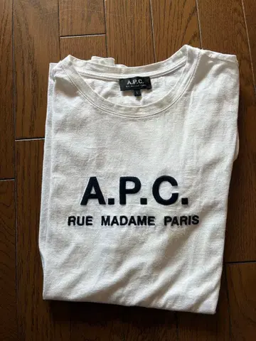 A.P.C. 화이트 T셔츠 L 사이즈