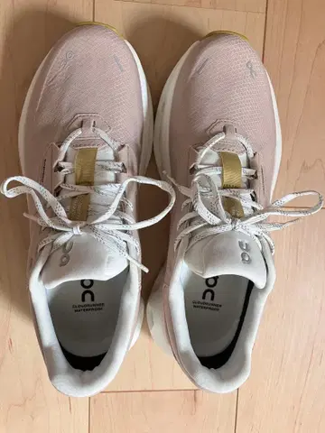 Cloudrunner 2 방수 ( 25cm )