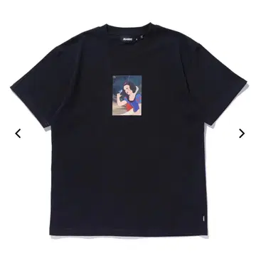 X-LARGE SNOW WHITE / S/S 티 블랙 M 사이즈