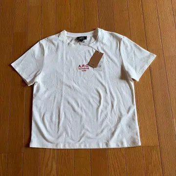 A.P.C 티셔츠 미사용 새상품 사이즈 S