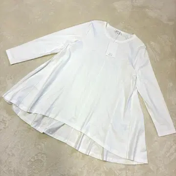 새상품 Sai 튜닉 긴팔 티셔츠 A라인 화이트 일본제