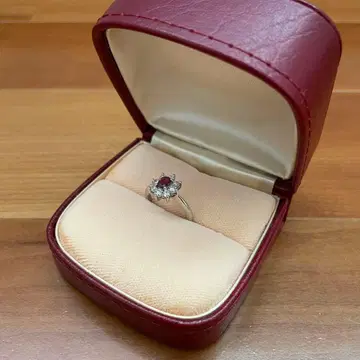 새상품급 반지 케이스 인조 가죽 빨간색