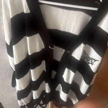 TRAVAS TOKYO 펑크 니트 가디건