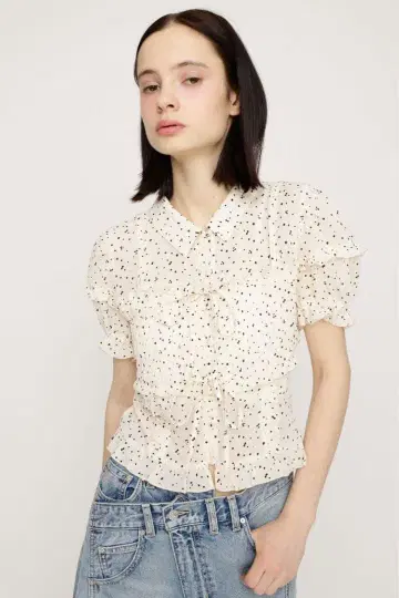 [새상품] SLY 스라이 TINY DOTS FRILL 블라우스