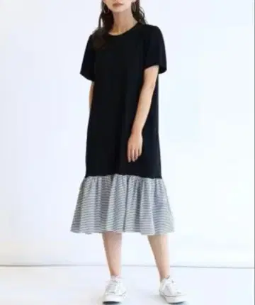 FENNEL 페넬 이소재 절개 티어드 원피스 9호