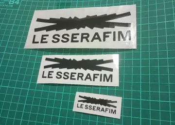 LE SSERAFIM 르세라핌 로고 스티커 3장 세트