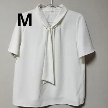 aoki 액세서리 포함 탈부착 보타이 블라우스 M