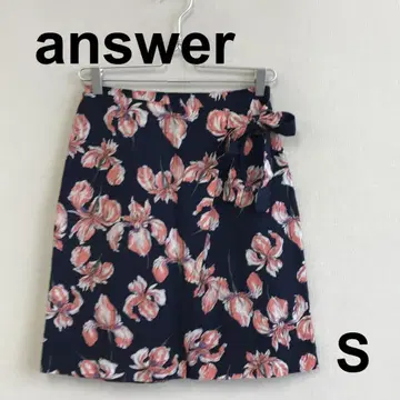 C0722A12 [ answer ] 랩 스커트풍 꽃무늬 스커트