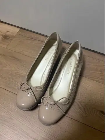 [새상품급] 힐즈아베뉴 발레 슈즈