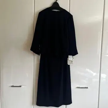 새상품 레리안 수험 설명회 네이비 스커트 수트 셋업 7호