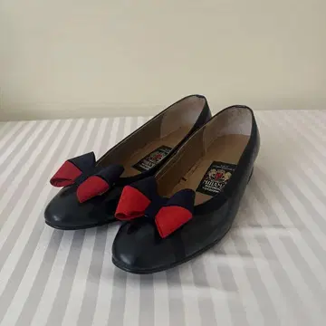 [새상품급] MIHAMA 미하라 리본 펌프스 24cm 네이비 x 레드 요코하마